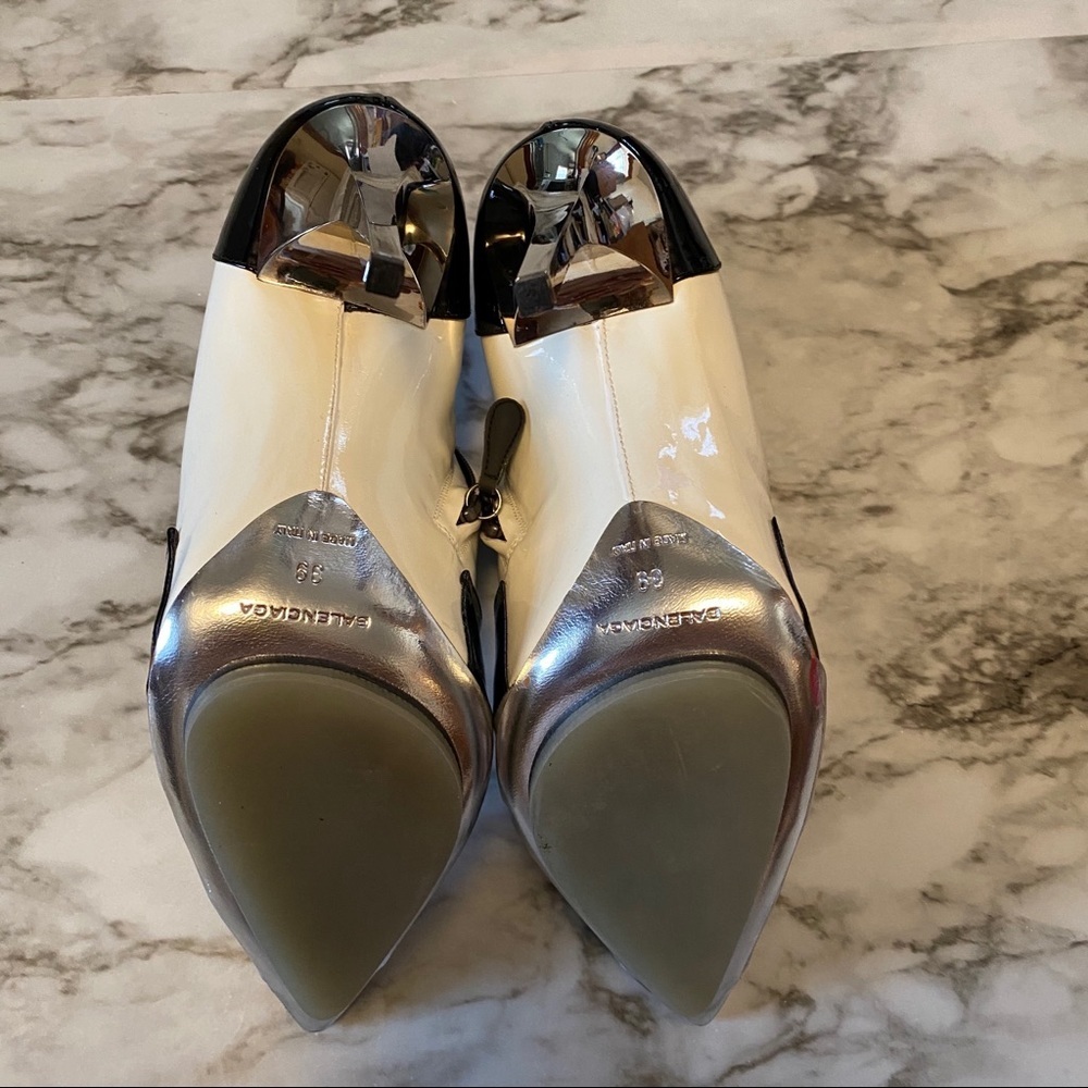 Balenciaga Black/White Stiletto Booties - Picture 6 of 8